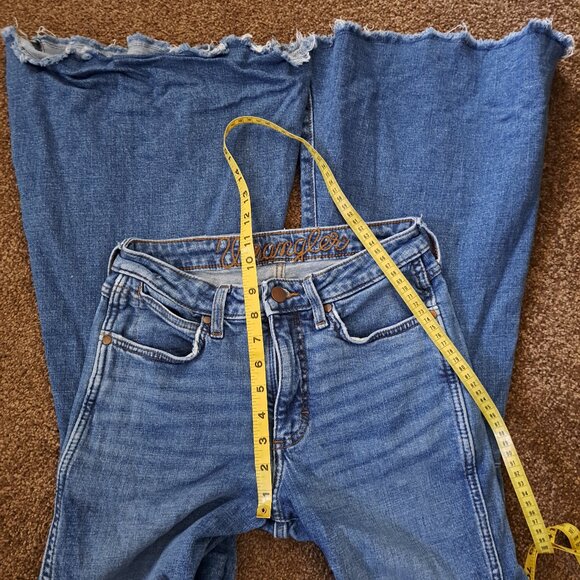 Wrangler Retro High Rise Flare /Bell Bottom Denim Jeans - Picture 6 of 11